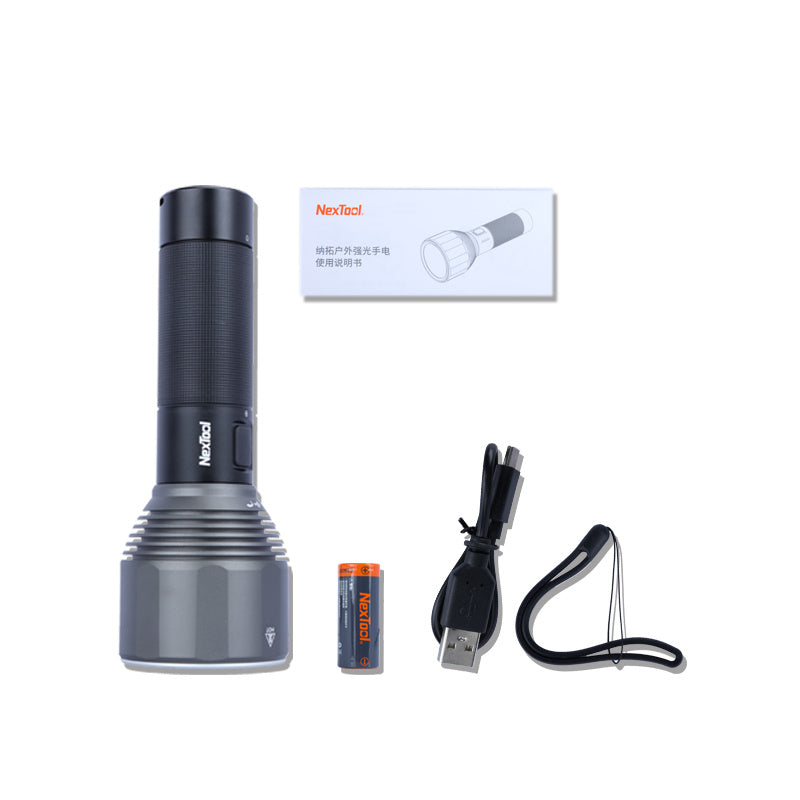 Outdoor Strong Light Flashlight 2000 Lumens