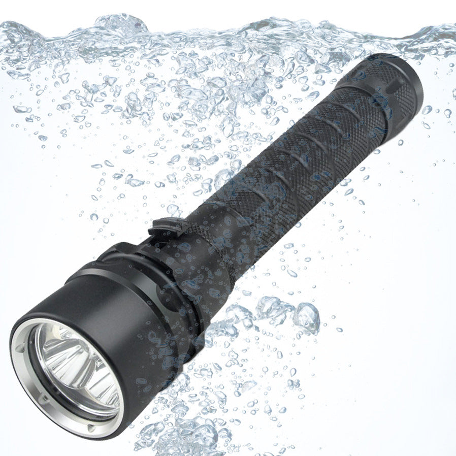 Aluminum alloy strong light rechargeable