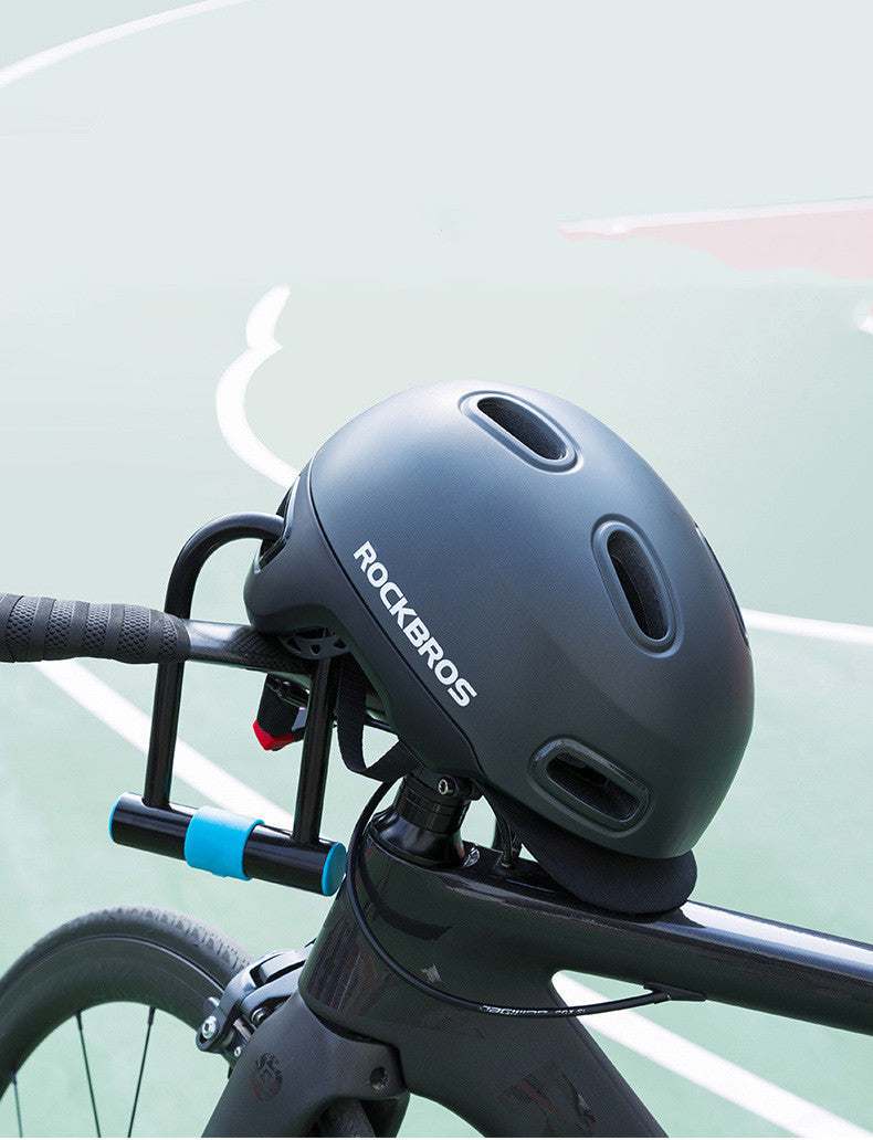 City recreation bicycle helmet